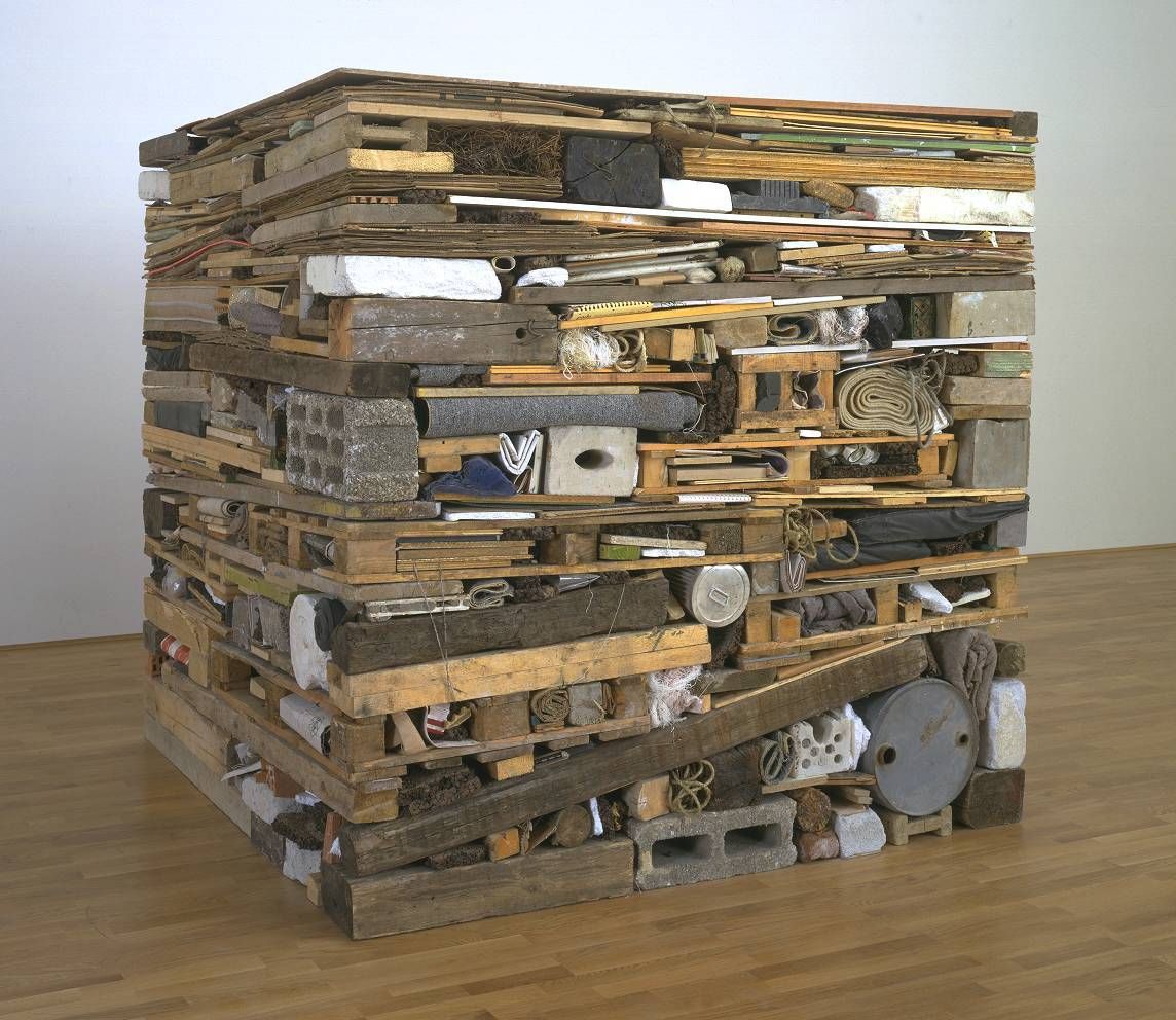 Riciclo green design Tony Cragg stack 1975